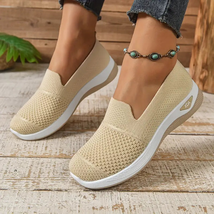 SkechSteps | Orthopaedic walking shoes with arch support