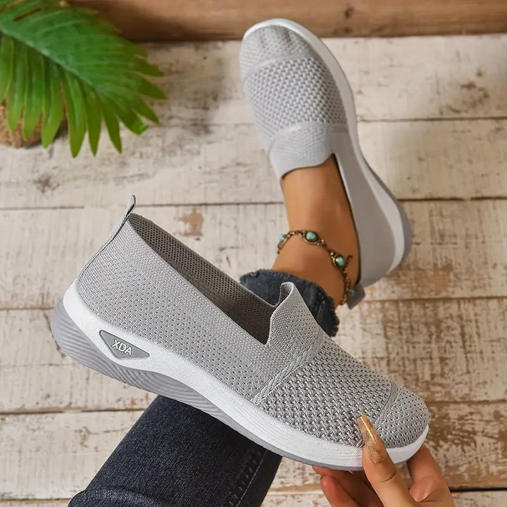 SkechSteps | Orthopaedic walking shoes with arch support