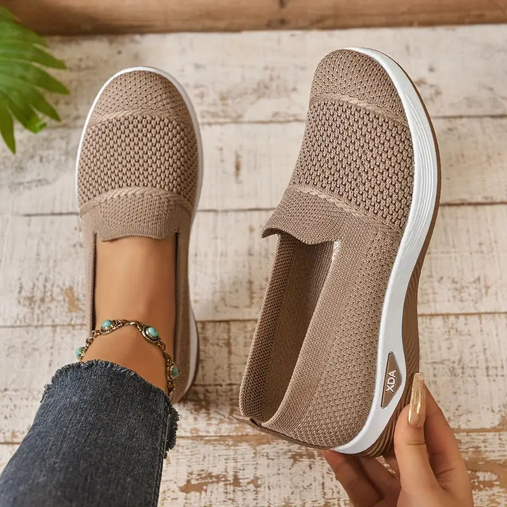 SkechSteps | Orthopaedic walking shoes with arch support