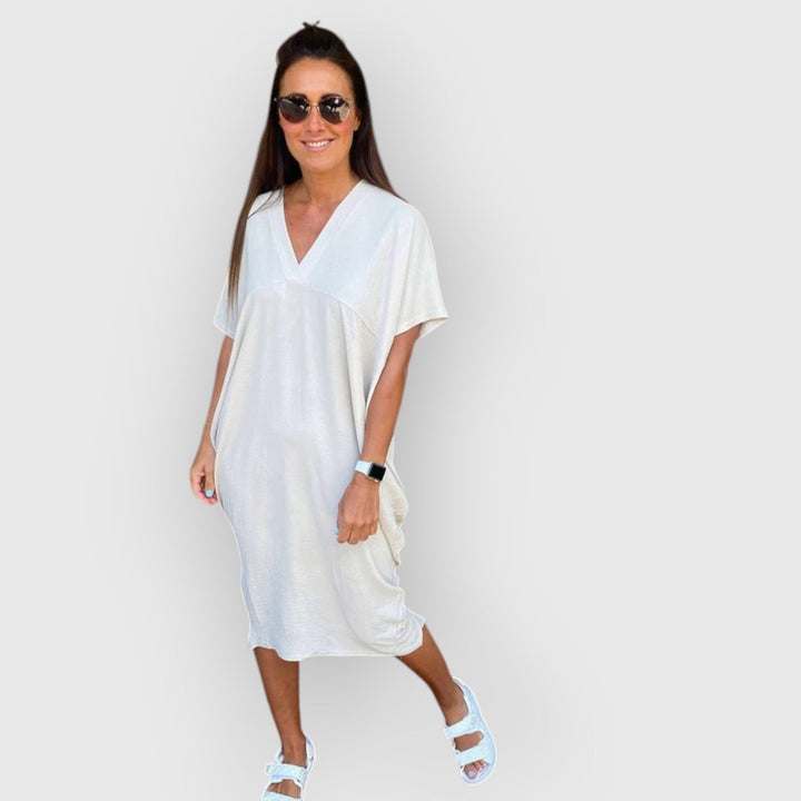 Callira Flowy Short Sleeve Midi Dress