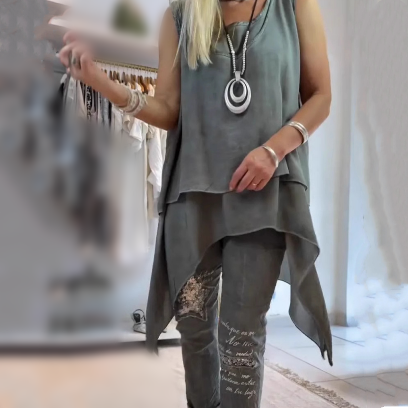 Renna - Women's Two-Piece Set Sleeveless Top and Printed Trousers