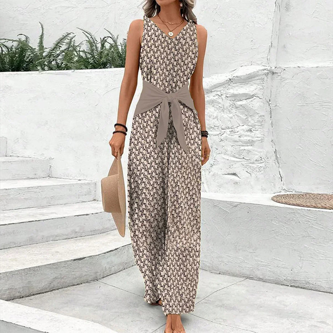 Lorinda Sleeveless Round-Neck Mono Suit