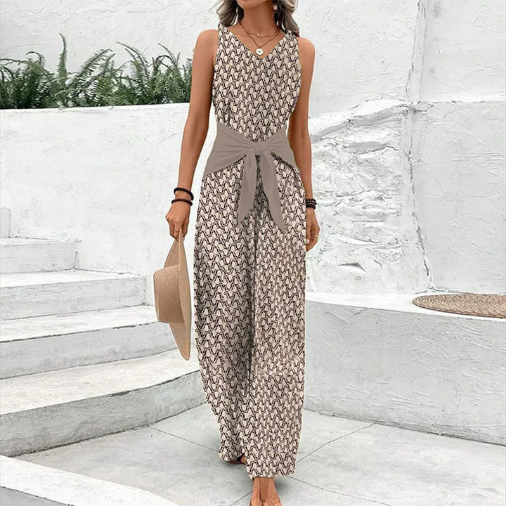 Lorinda Sleeveless Round-Neck Mono Suit